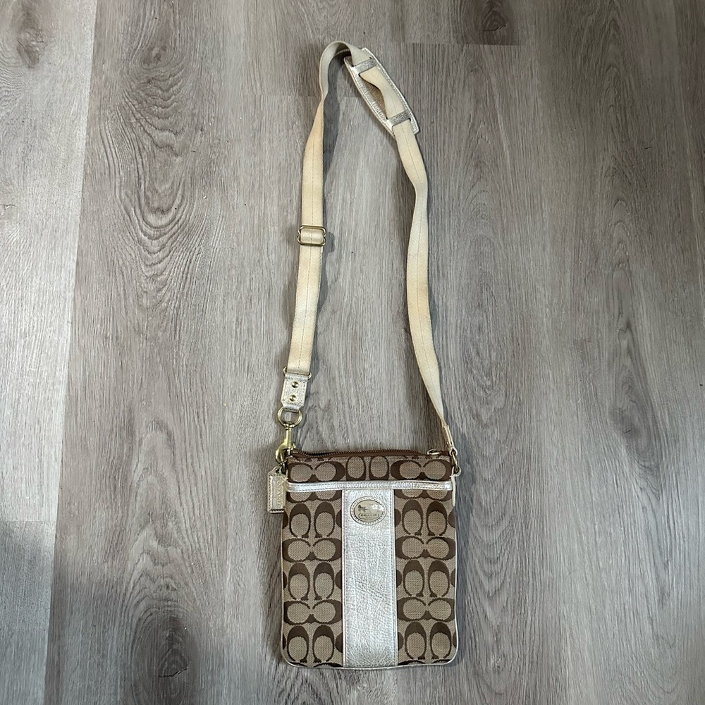 Coach crossbody purse